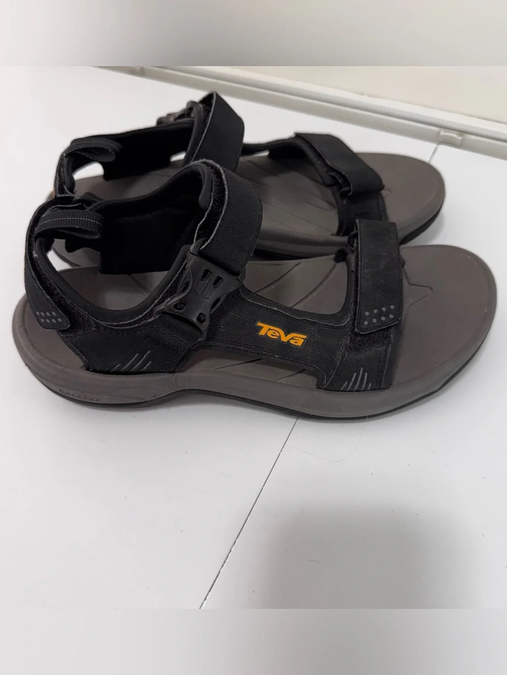 Teva Holliway Men's Size 8 Hiking Anatomic Footbed Sandals